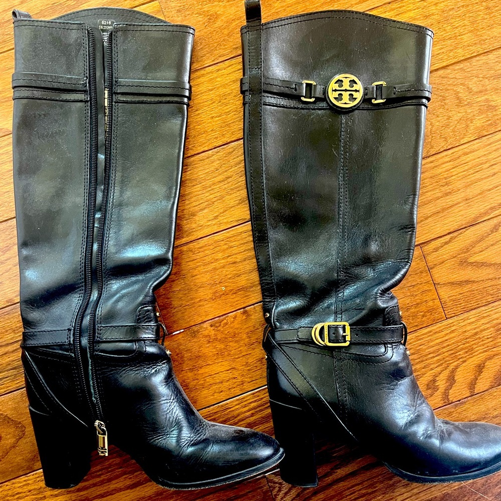 Tory Burch Size 6.5M leather boots